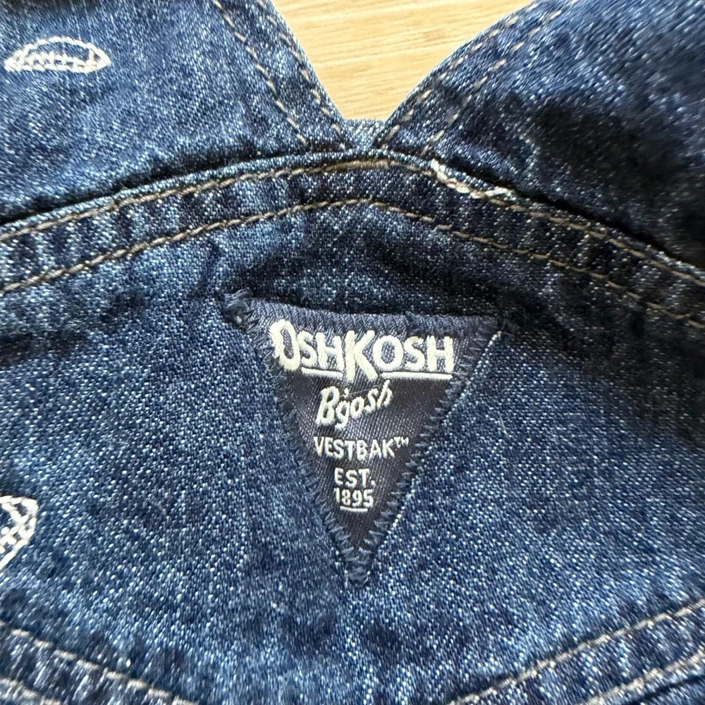 OshKosh Bgosh‎ size 12 months Denim Football Embroidered Vestbak Overalls Boys